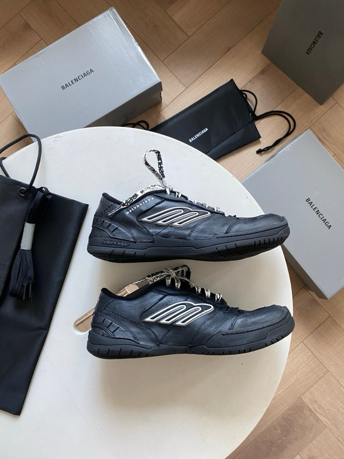 Balenciaga Hamptons Worn-Out shoes FZXZ246