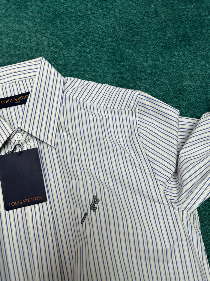LV Shirts FZCS523