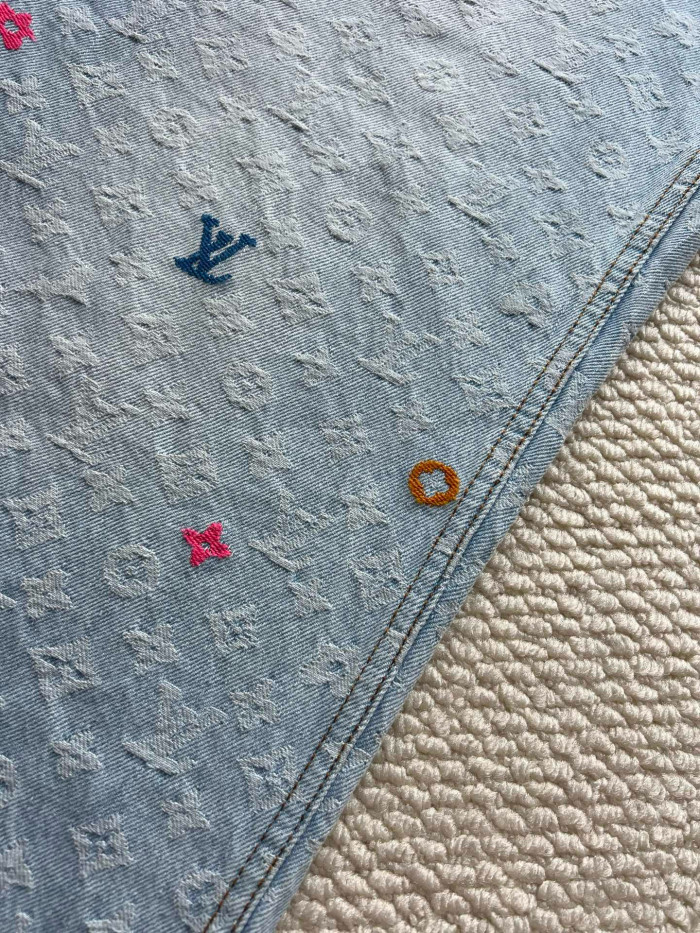 LV Monogram Jeans FZKZ1620