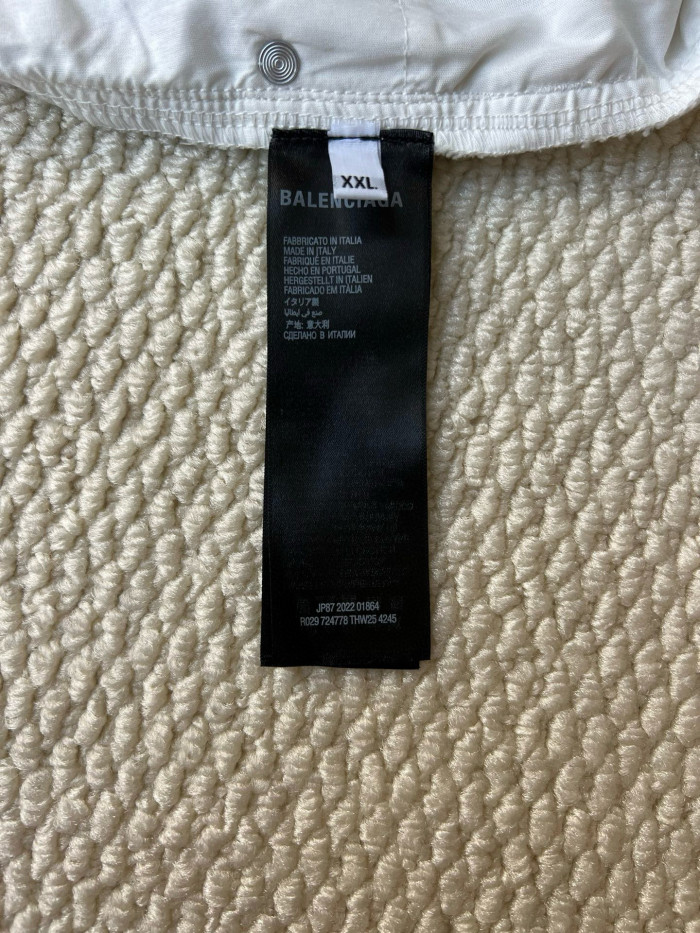 Balenciaga Jeans FZKZ1625
