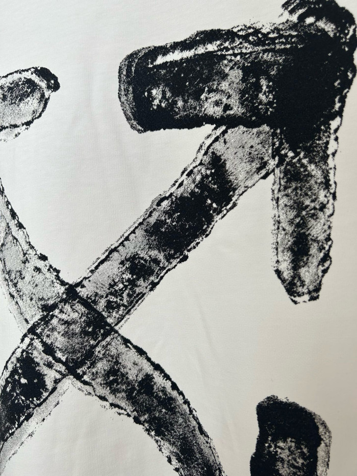 Off White tee FZTX5302