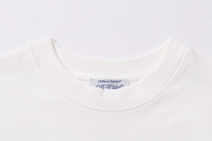 Off White tee FZTX5310