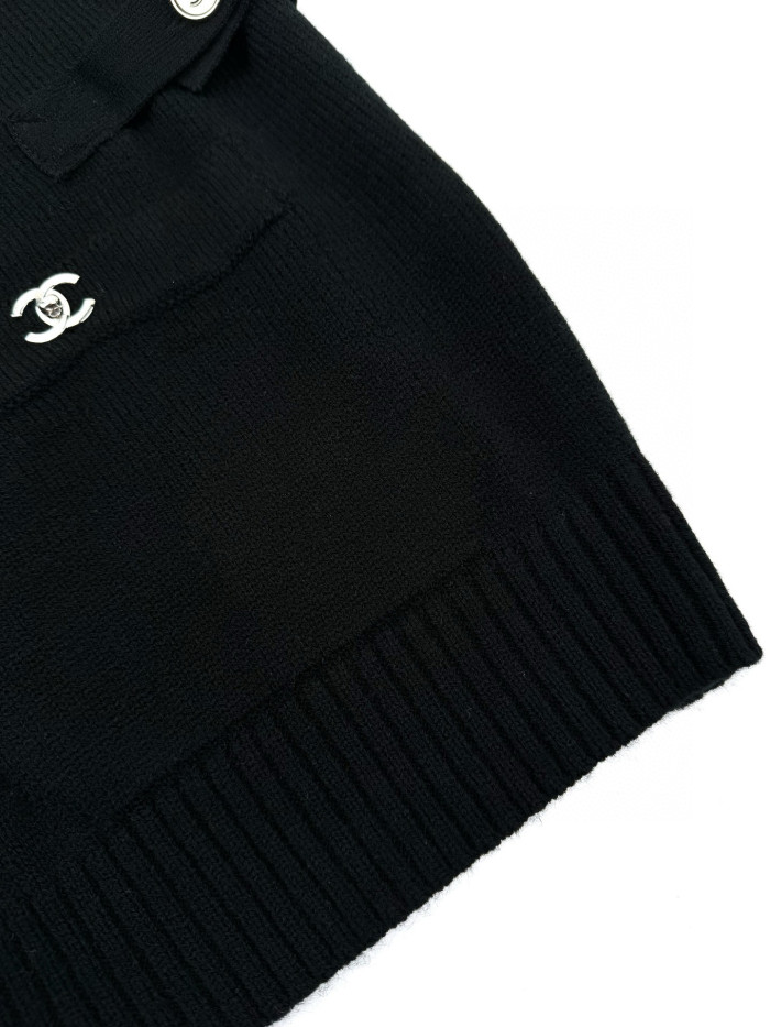 Chanel Wool Cardigan FZMY641