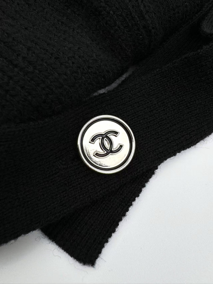 Chanel Wool Cardigan FZMY641