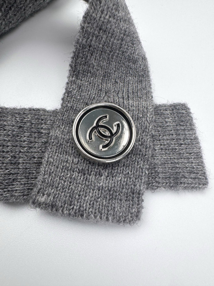 Chanel Wool Cardigan FZMY641