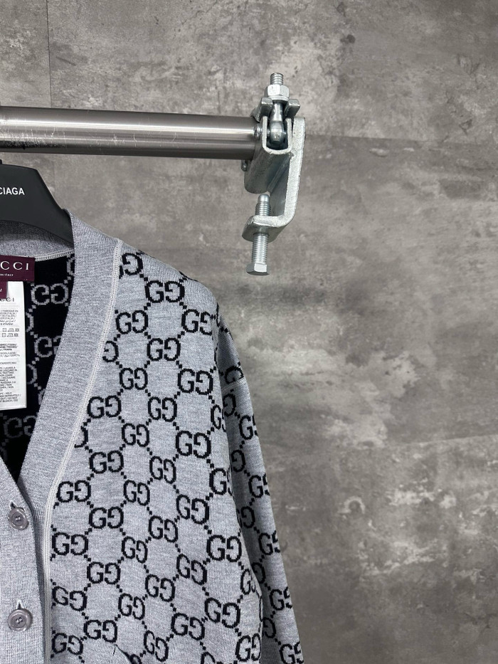 Gucci GG Cardigan FZMY643