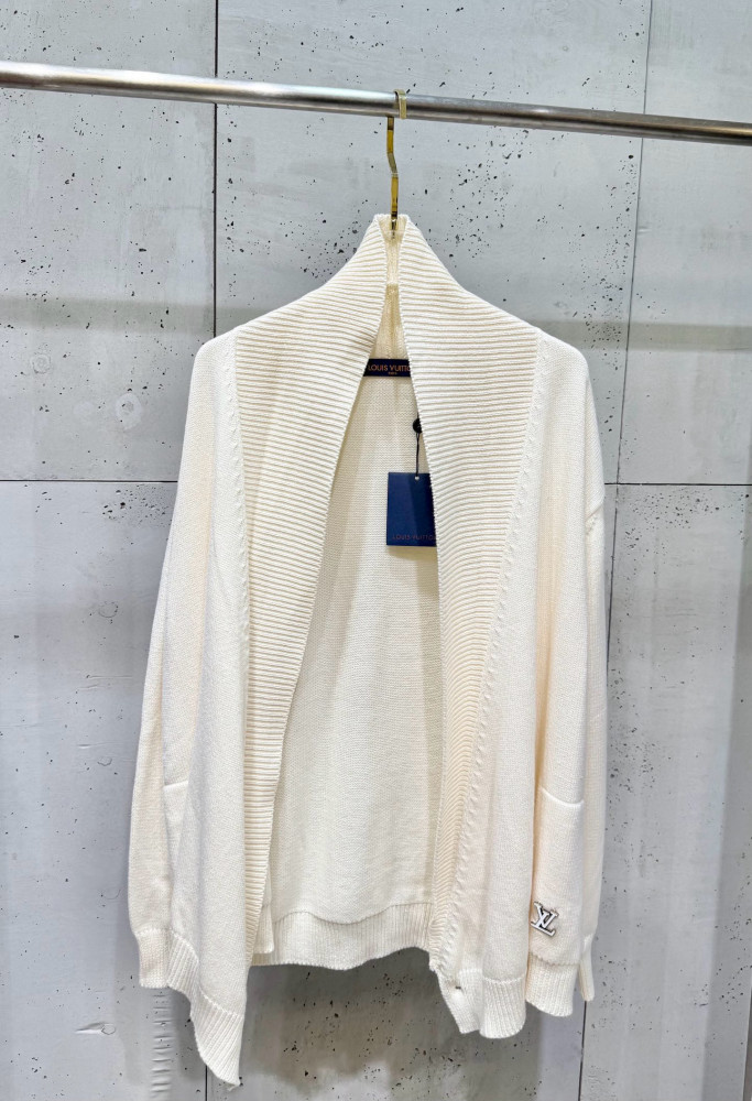 LV Cardigan FZMY647