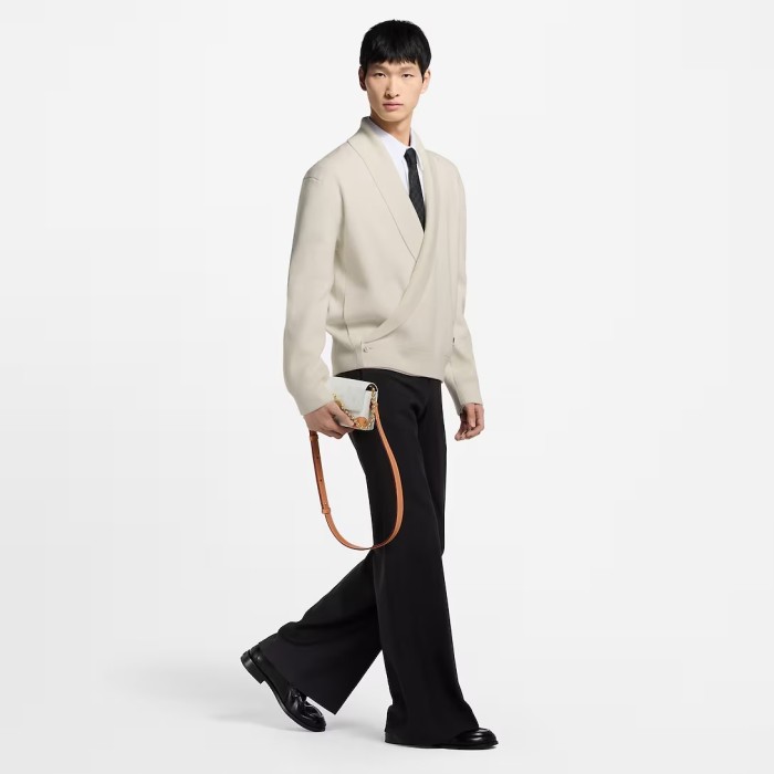 LV Cardigan FZMY647
