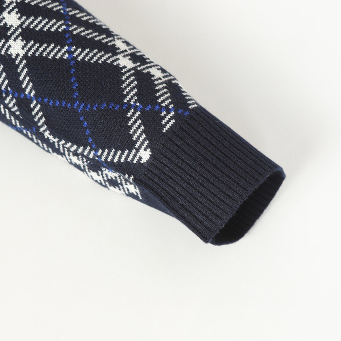 Burberry Check Wool Blend Cardigan FZMY665