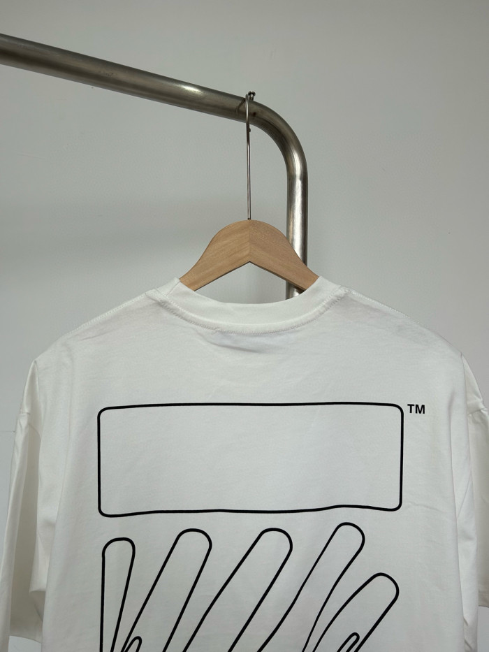 Off White tee FZTX5348