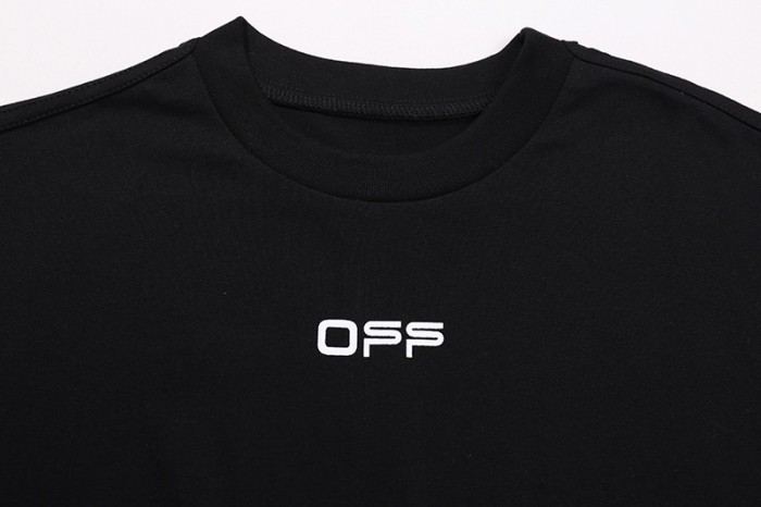Off White tee FZTX5346