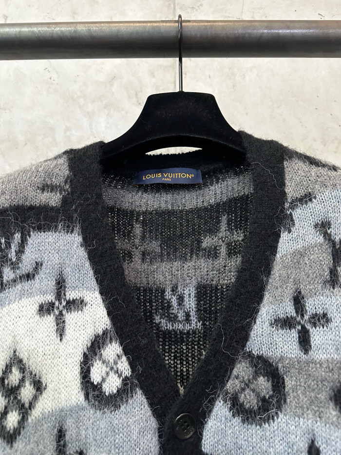 LV MONOGRAM mohair Cardigan FZMY685
