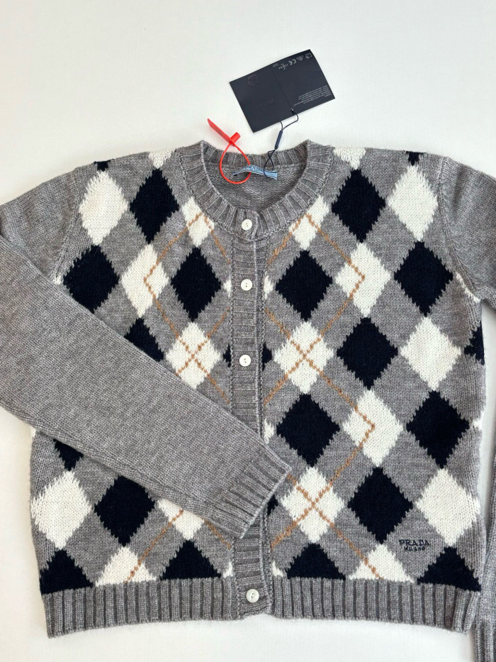 Prada Cardigan FZMY688