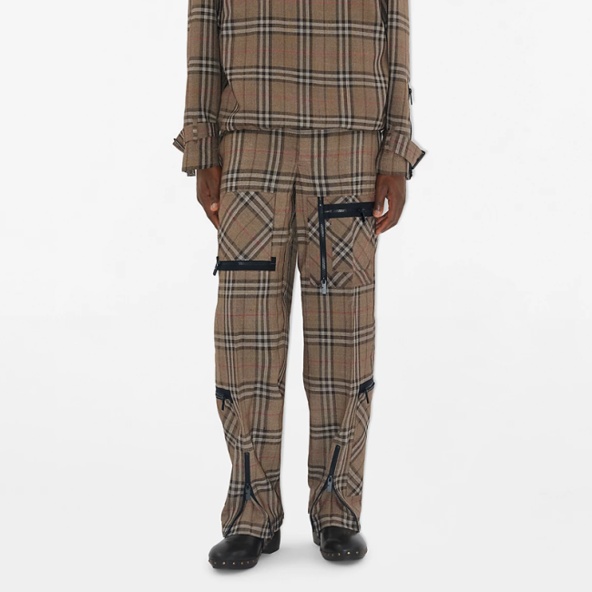 Burberry Check Silk Blend Cargo Trousers FZKZ1661