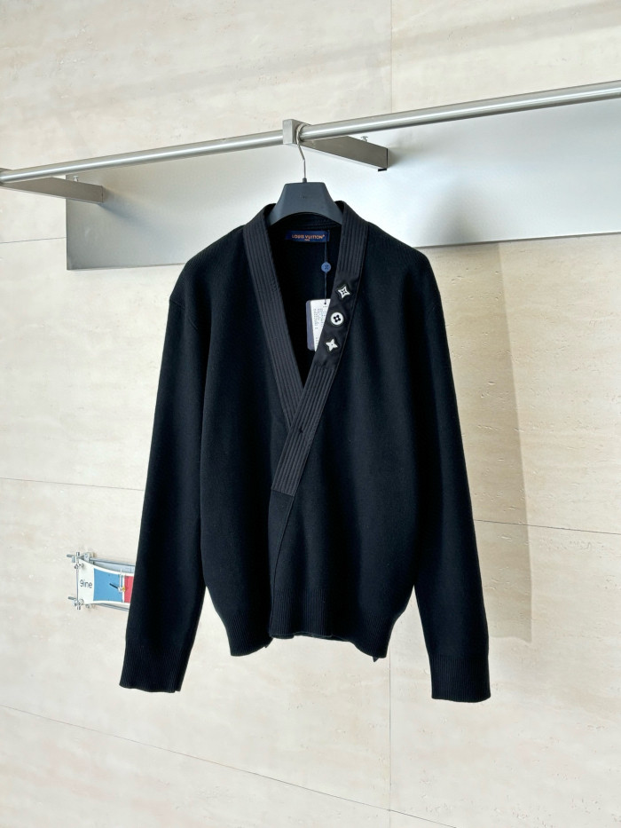 LV X Nigo Cardigan FZMY730