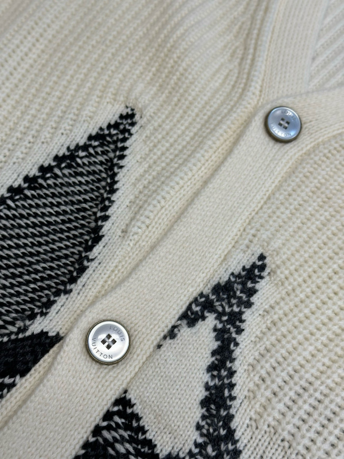 LV MONOGRAM Cardigan FZMY718