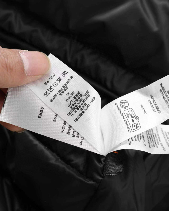 SUPREME 25FW WEEK6 Micro Down half zip hooded pullover FZWY1951