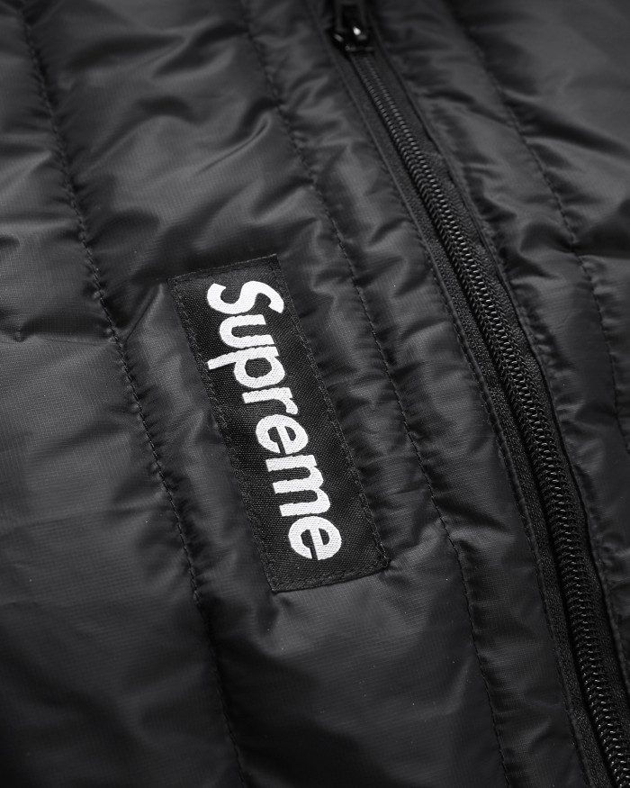 SUPREME 25FW WEEK6 Micro Down half zip hooded pullover FZWY1951