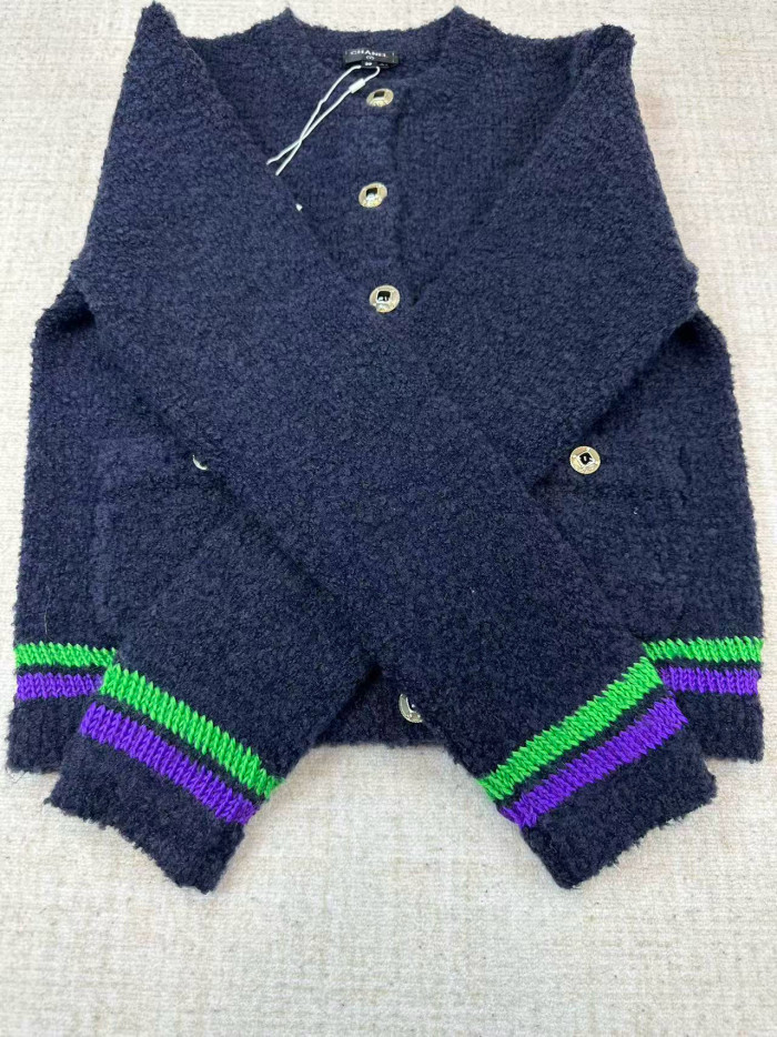 Chanel Cardigan FZMY763