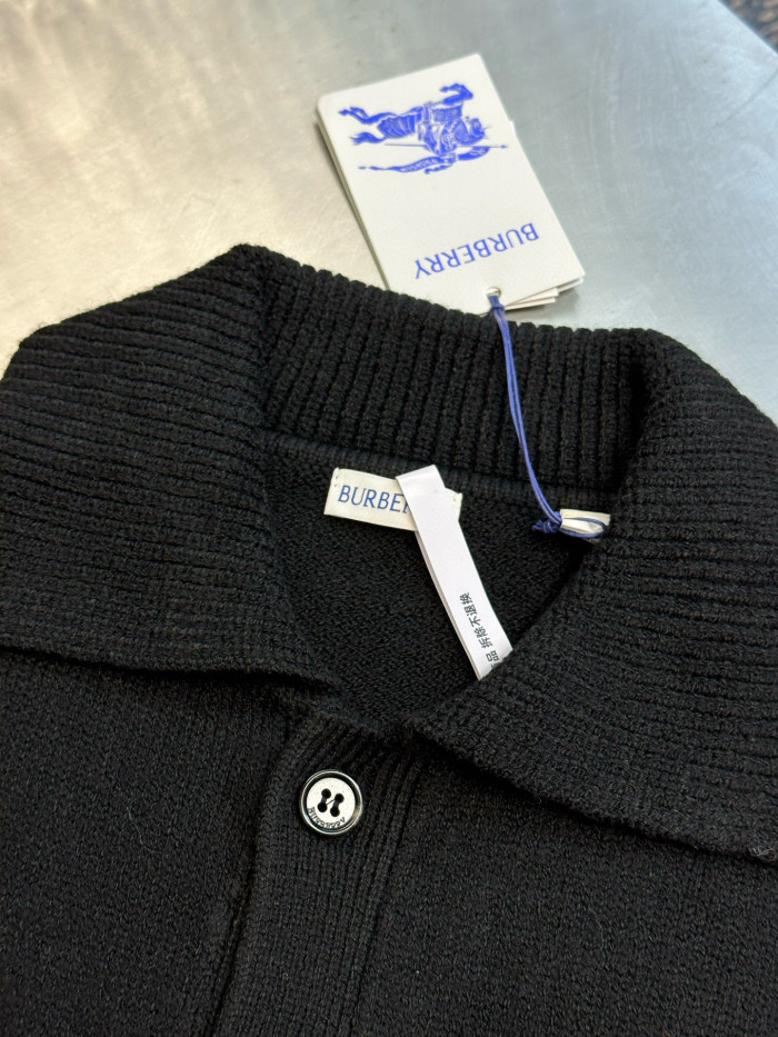 Burberry Cashmere Cardigan FZMY769