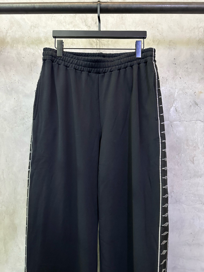 BALENCIAGA 3B SPORTS ICON Sweatpants FZKZ1698