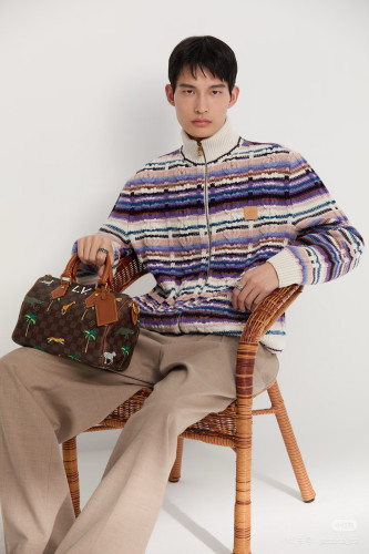 LV Zip Cardigan FZMY777