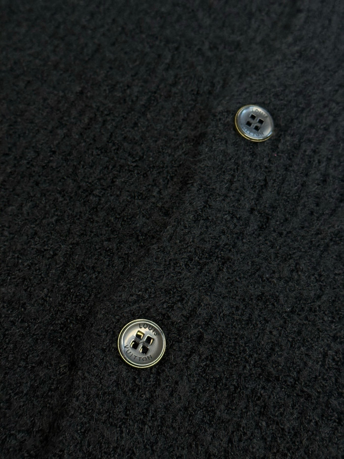 LV Cardigan FZMY720