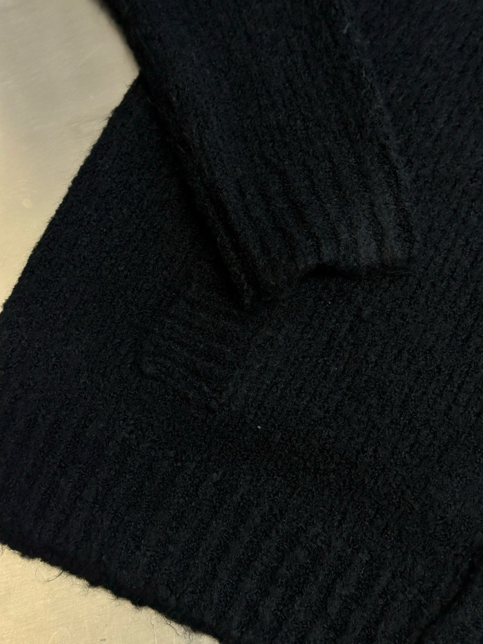 LV Cardigan FZMY720
