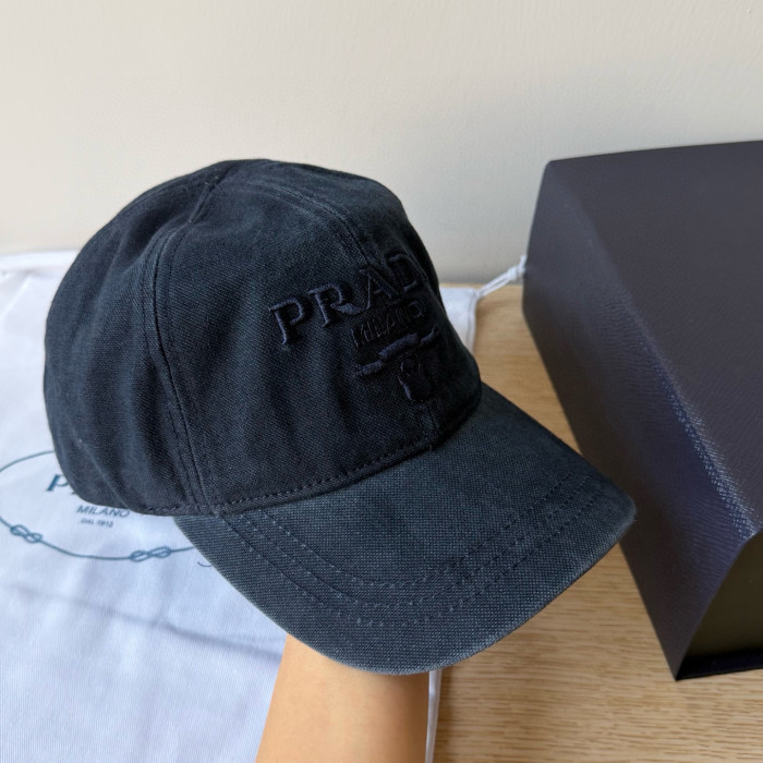 Prada Baseball Hat FZMZ280