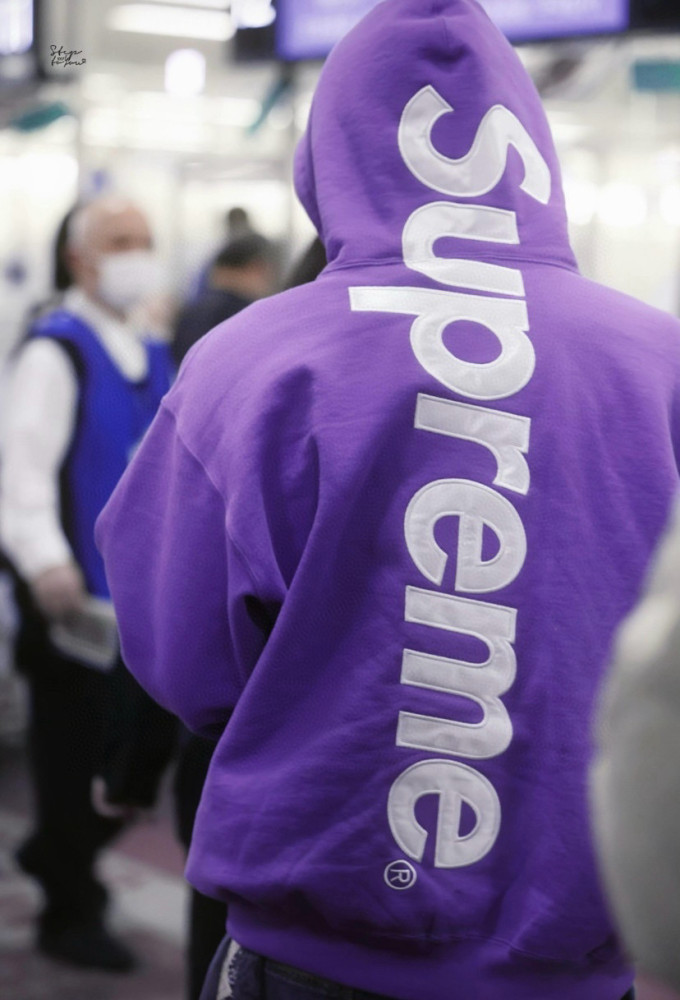Supreme Satin Appliqué Hooded Sweatshirt FZWY1991
