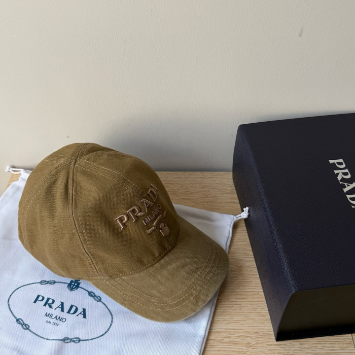 Prada Baseball Hat FZMZ280