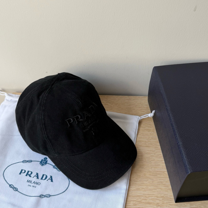 Prada Baseball Hat FZMZ280