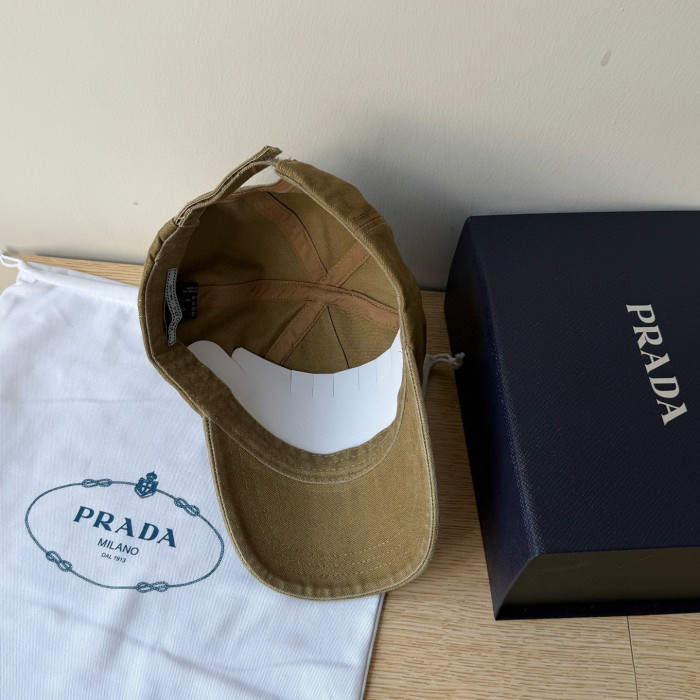 Prada Baseball Hat FZMZ280