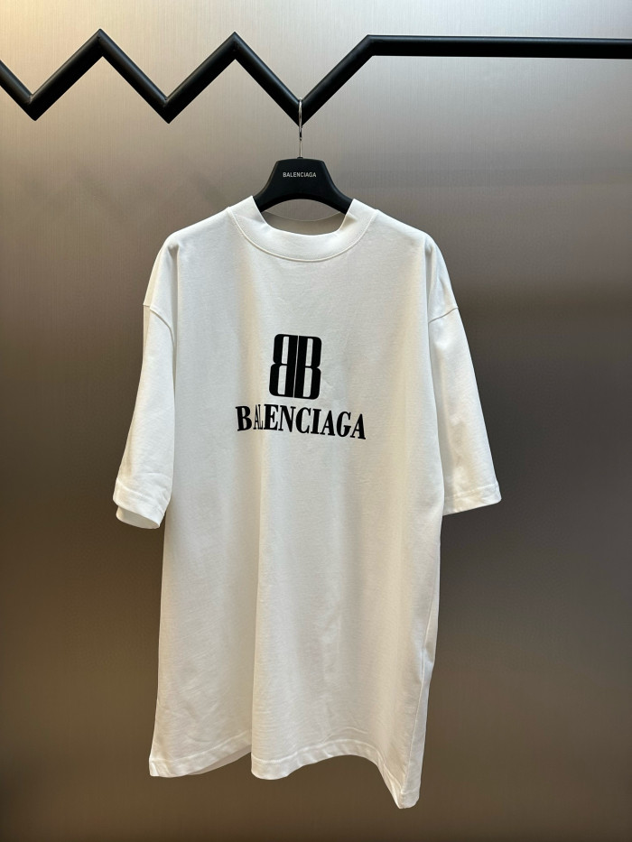 Balenciaga NANO BB Tee FZTX5458