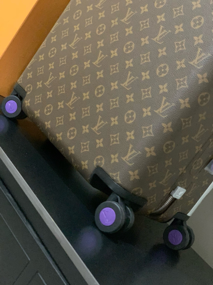 LV HORIZON 55CM suitcase FZXLX003