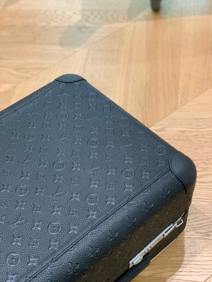 LV HORIZON 55CM suitcase FZXLX008
