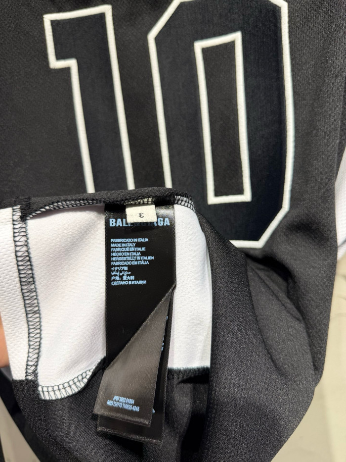 Balenciaga | NBA LS Tee FZTX5546