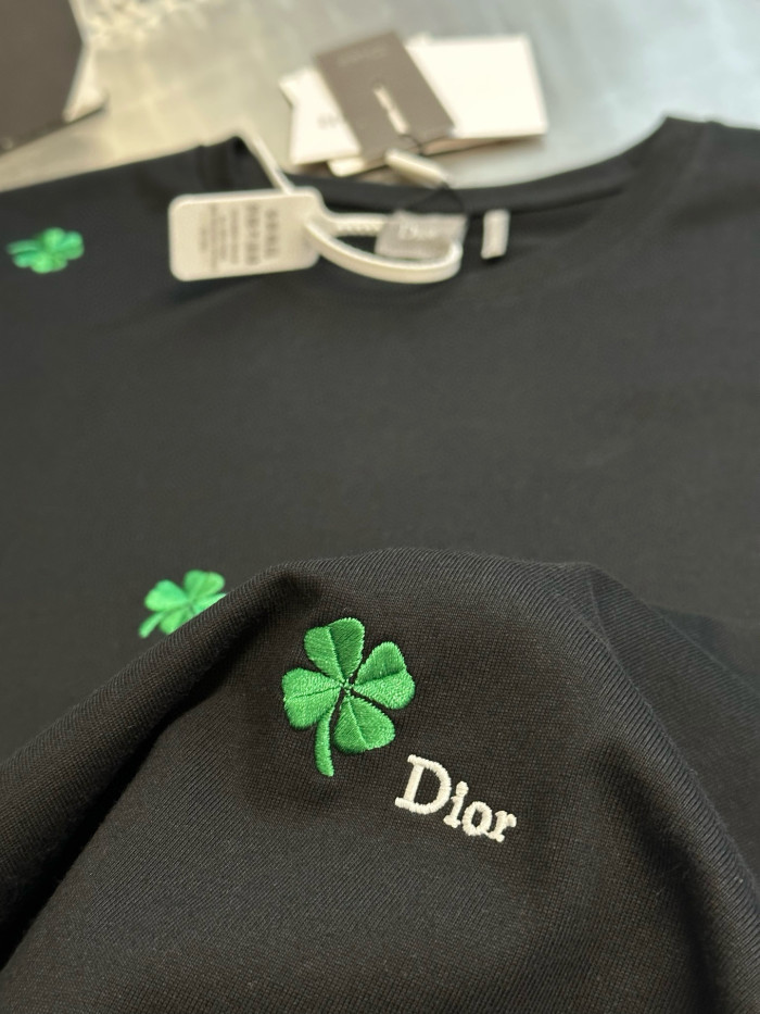 DIOR Clover tee FZTX5558