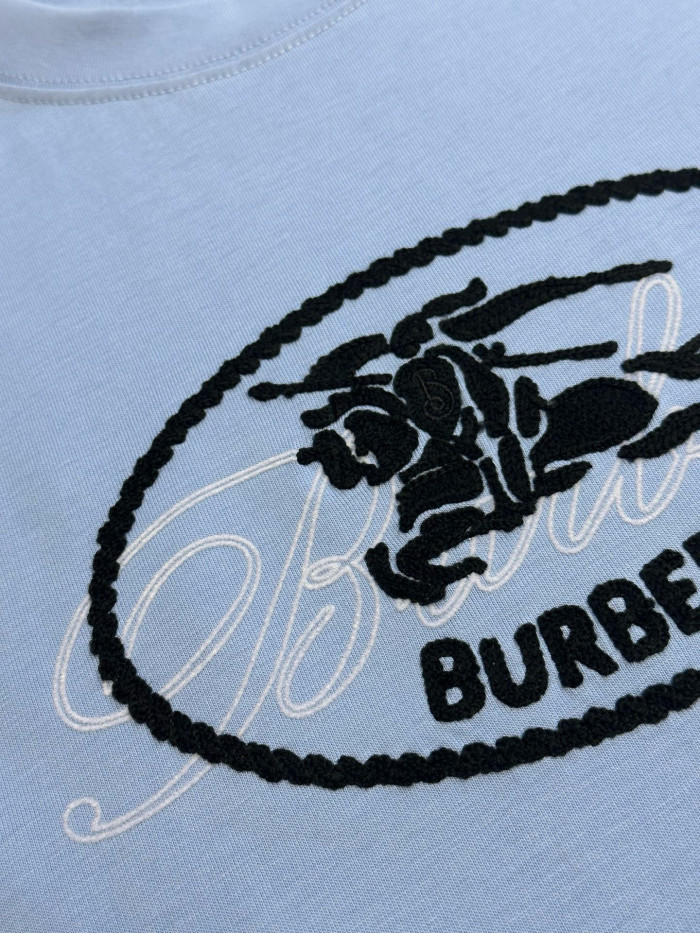 Burberry Knight Stamp Cotton T-shirt FZTX5557