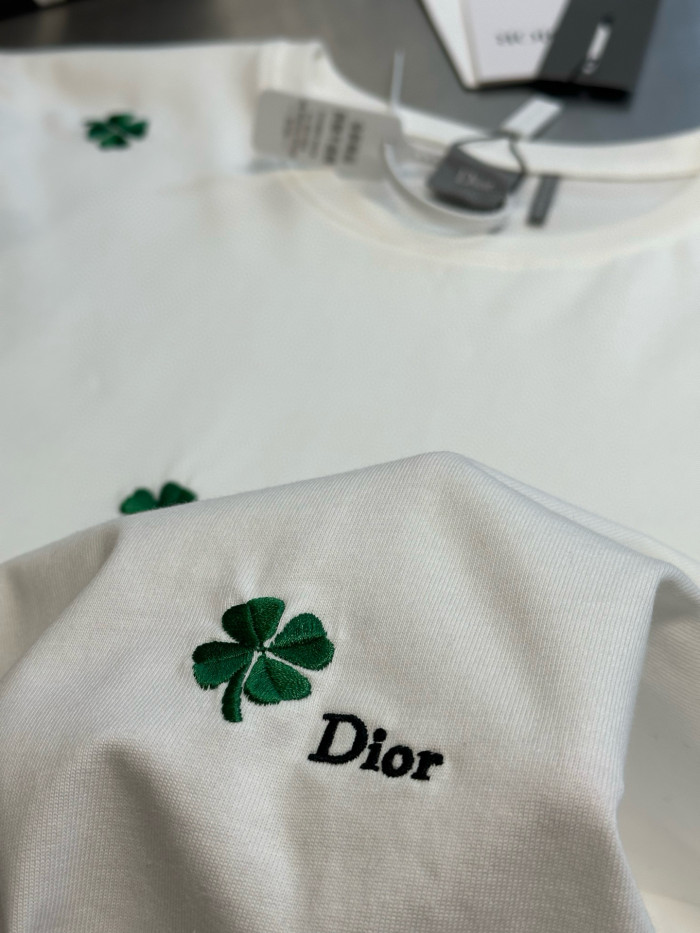 DIOR Clover tee FZTX5558