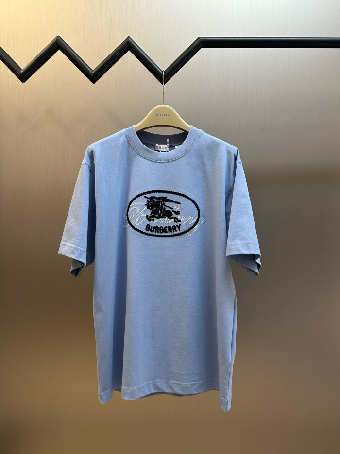 Burberry Knight Stamp Cotton T-shirt FZTX5557