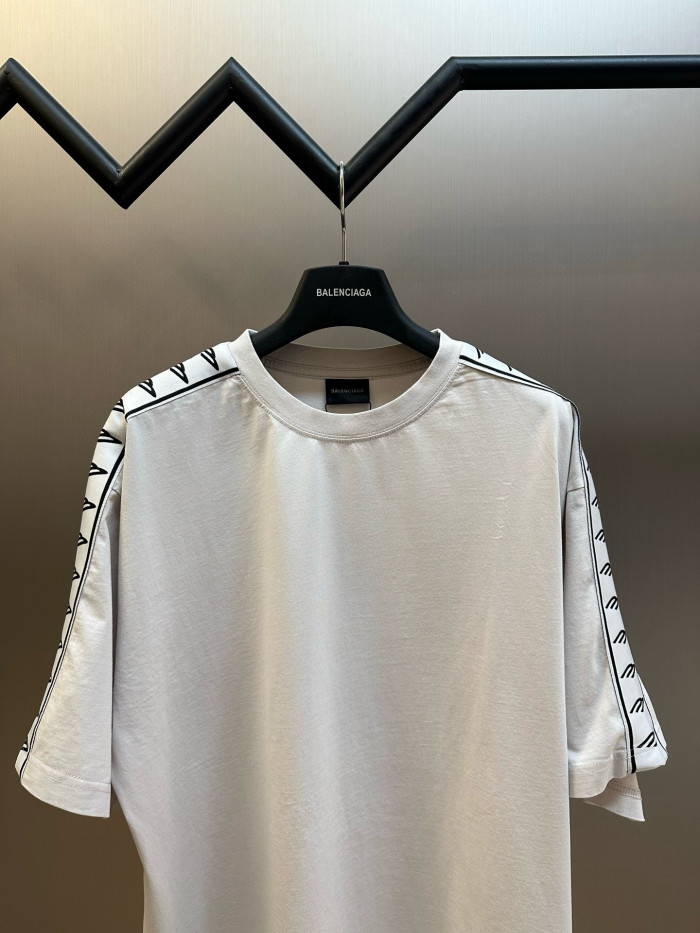Balenciaga STRIPE Tee FZTX5437