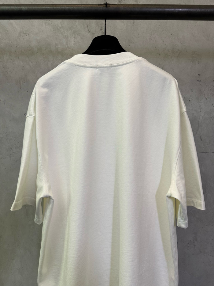 Burberry Logo Cotton T-shirt FZTX5566