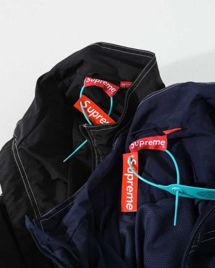 Supreme 25 SPELLOUT EMBROIDERED TRACK Jacket FZJK2415