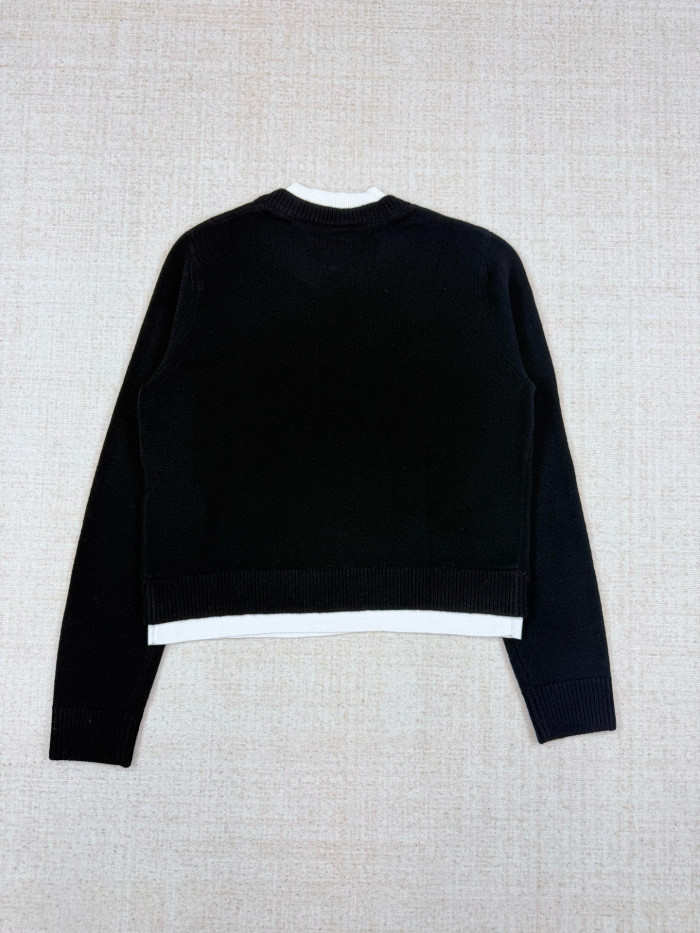 Chanel Cardigan FZMY812