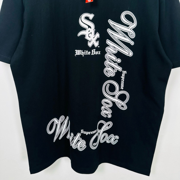 SUPREME MLB CHICAGO WHITE SOX TEE FZTX5644
