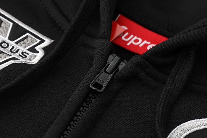SUPREME FW25 WEEK16 Football Zip Up Hooded SWEATSHIRT FZWY2013