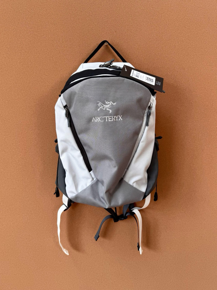 ARC'TERYX Mantis 26L Backpack FZBB197