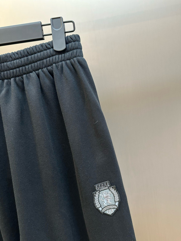 Balenciaga 3B FOOTBALL BAGGY Sweatpants FZKZ1757