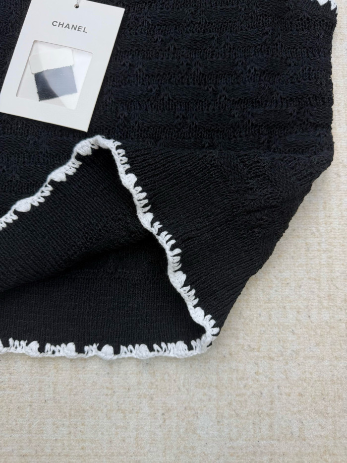 Chanel 26P Knitted Vest Tee FZTX5772